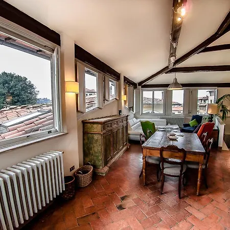 Attico Sopr'arno Apartment